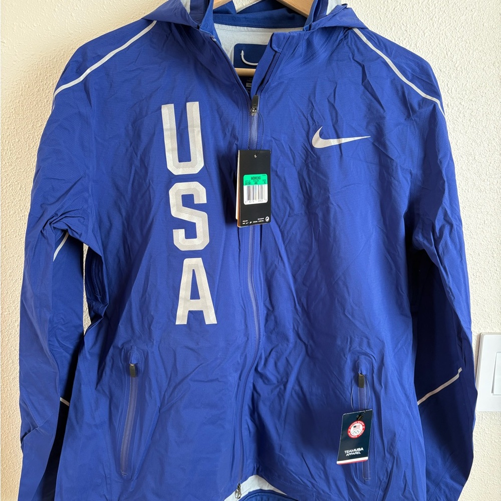 NWT Nike Women's Blue Running Jacket